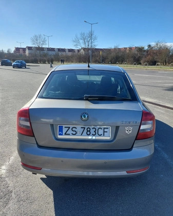 Skoda Octavia cena 16900 przebieg: 169690, rok produkcji 2010 z Szczecin małe 121